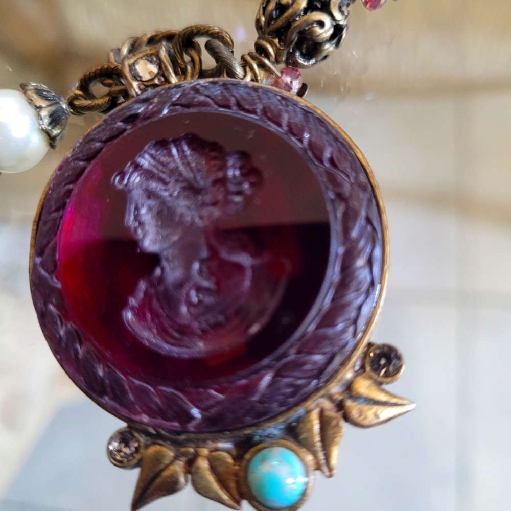 Cameo necklace